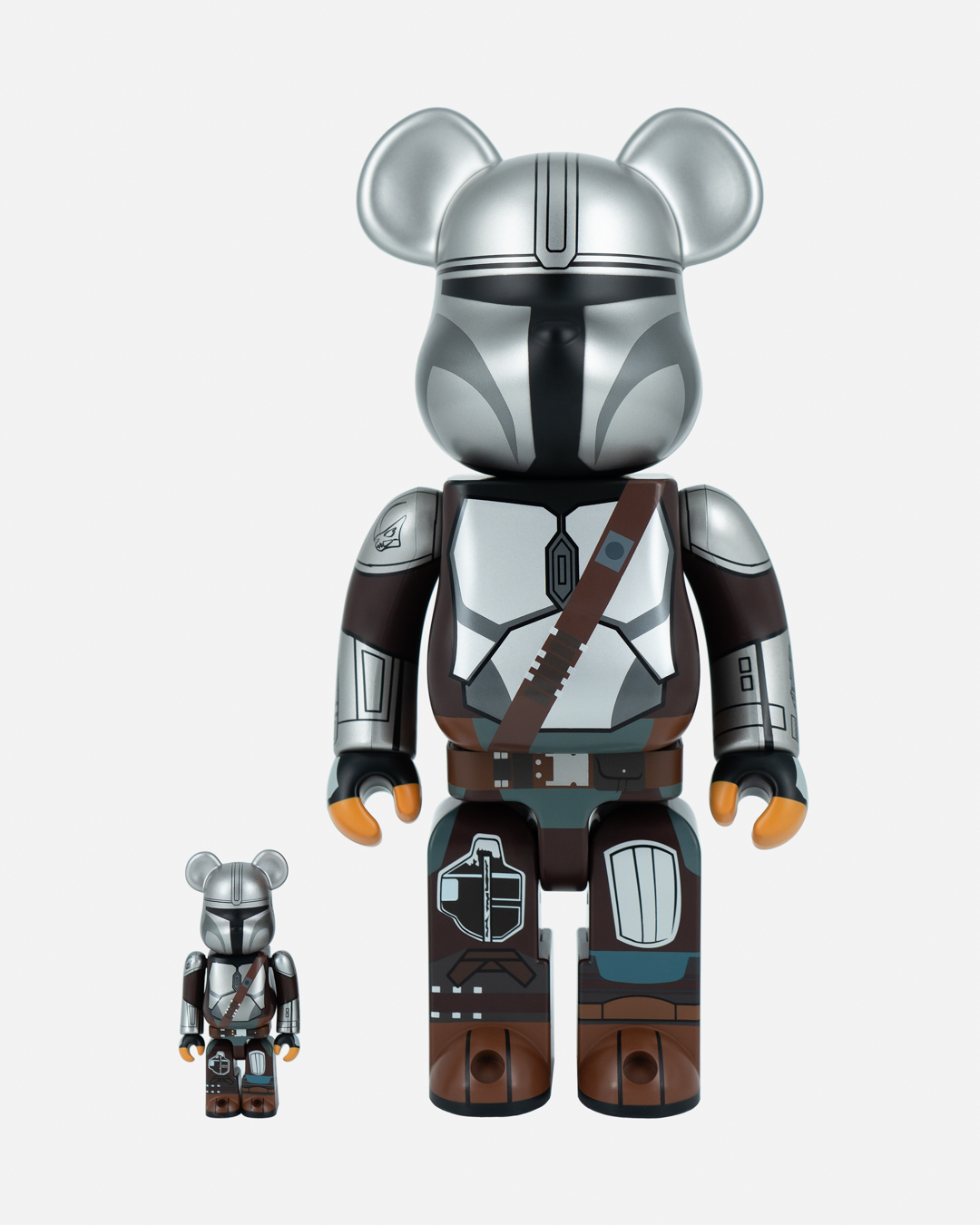 Bearbrick x Star Wars The Mandalorian Beskar Armor 100% & 400% Set