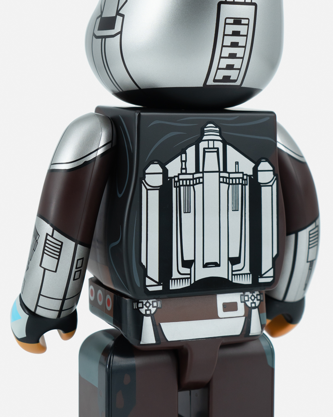 Bearbrick x Star Wars The Mandalorian Beskar Armor 100% & 400% Set