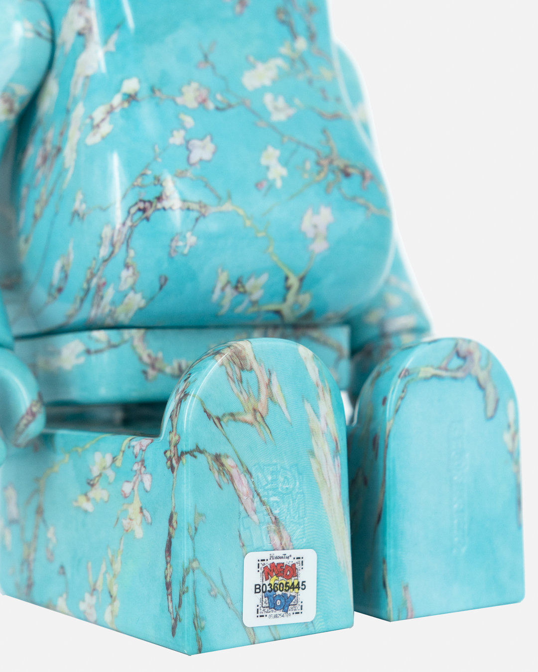 Bearbrick x Van Gogh Museum Van Gogh (Almond Blossom) 100% & 400% Set