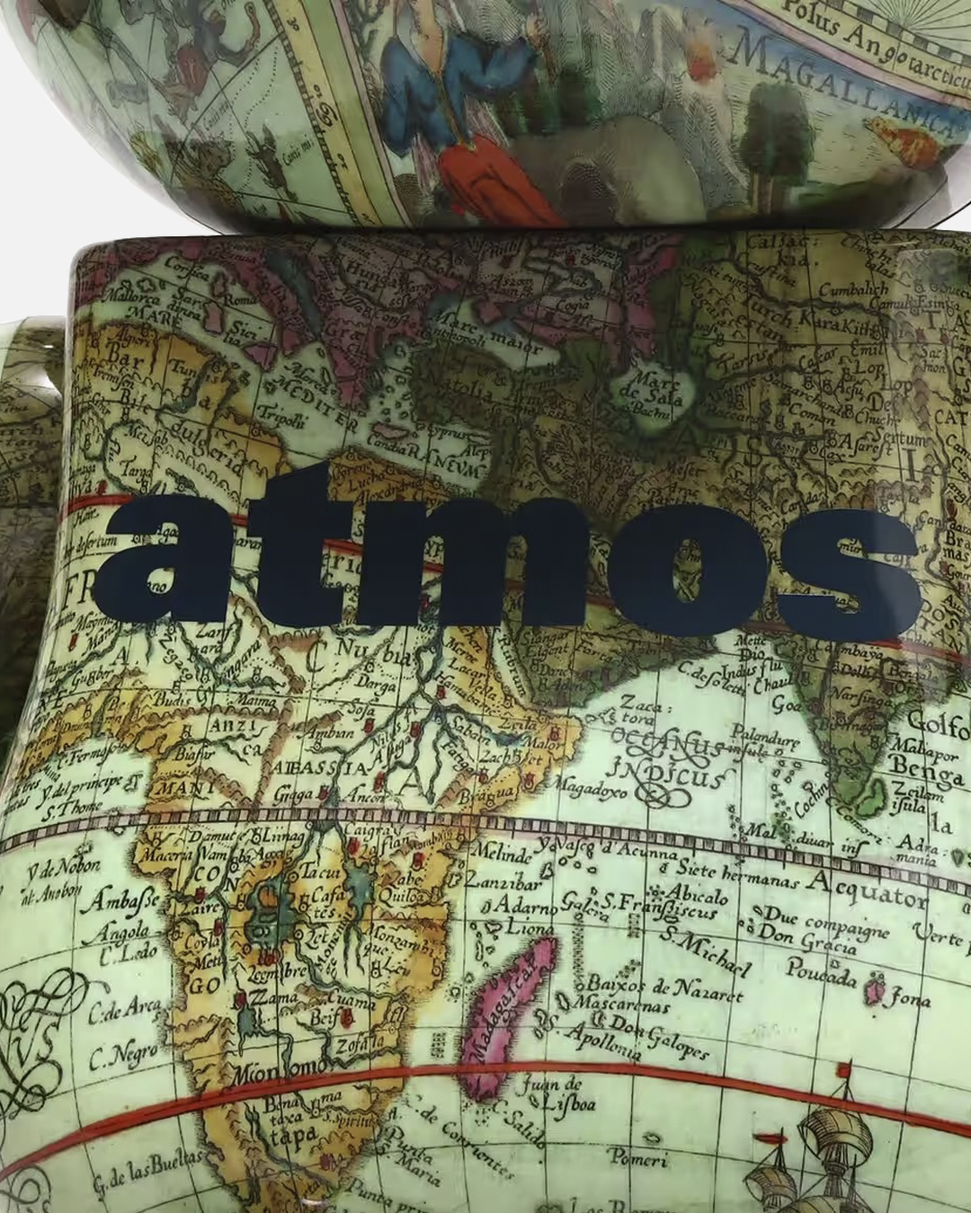 Bearbrick x atmos Aged Map 1000%