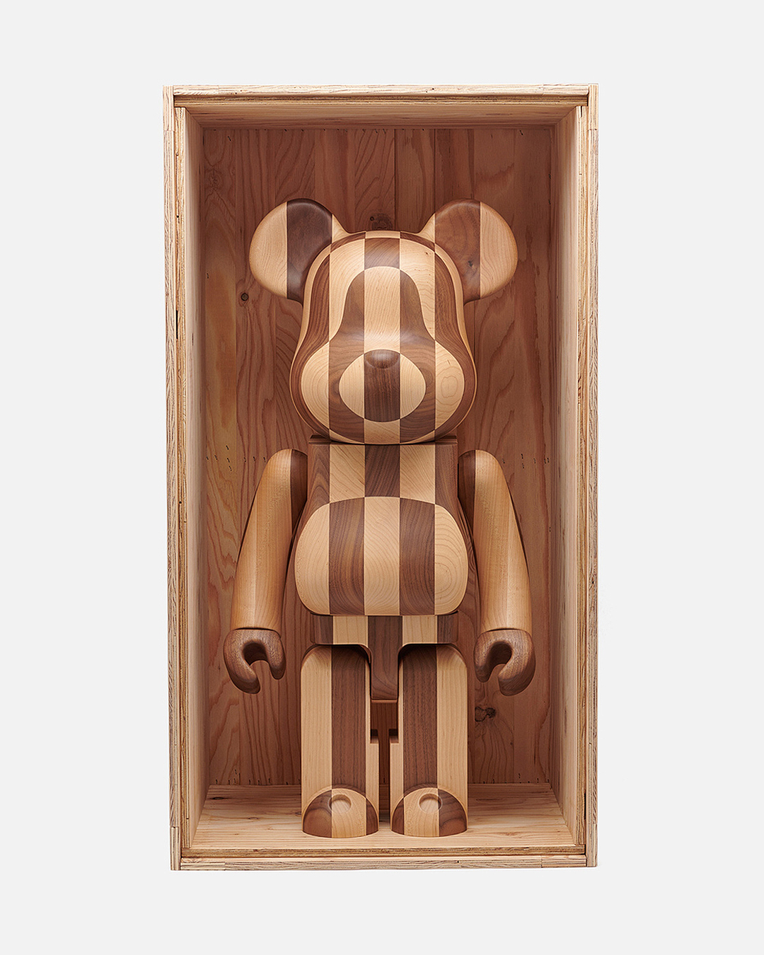 Bearbrick Karimoku Longitudinal Chess 1000%