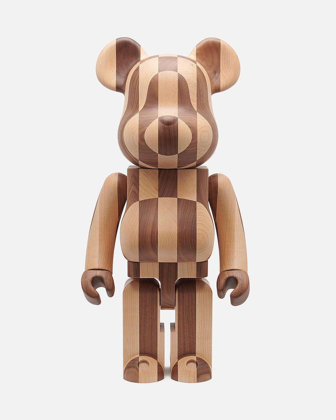 Bearbrick Karimoku Longitudinal Chess 1000%