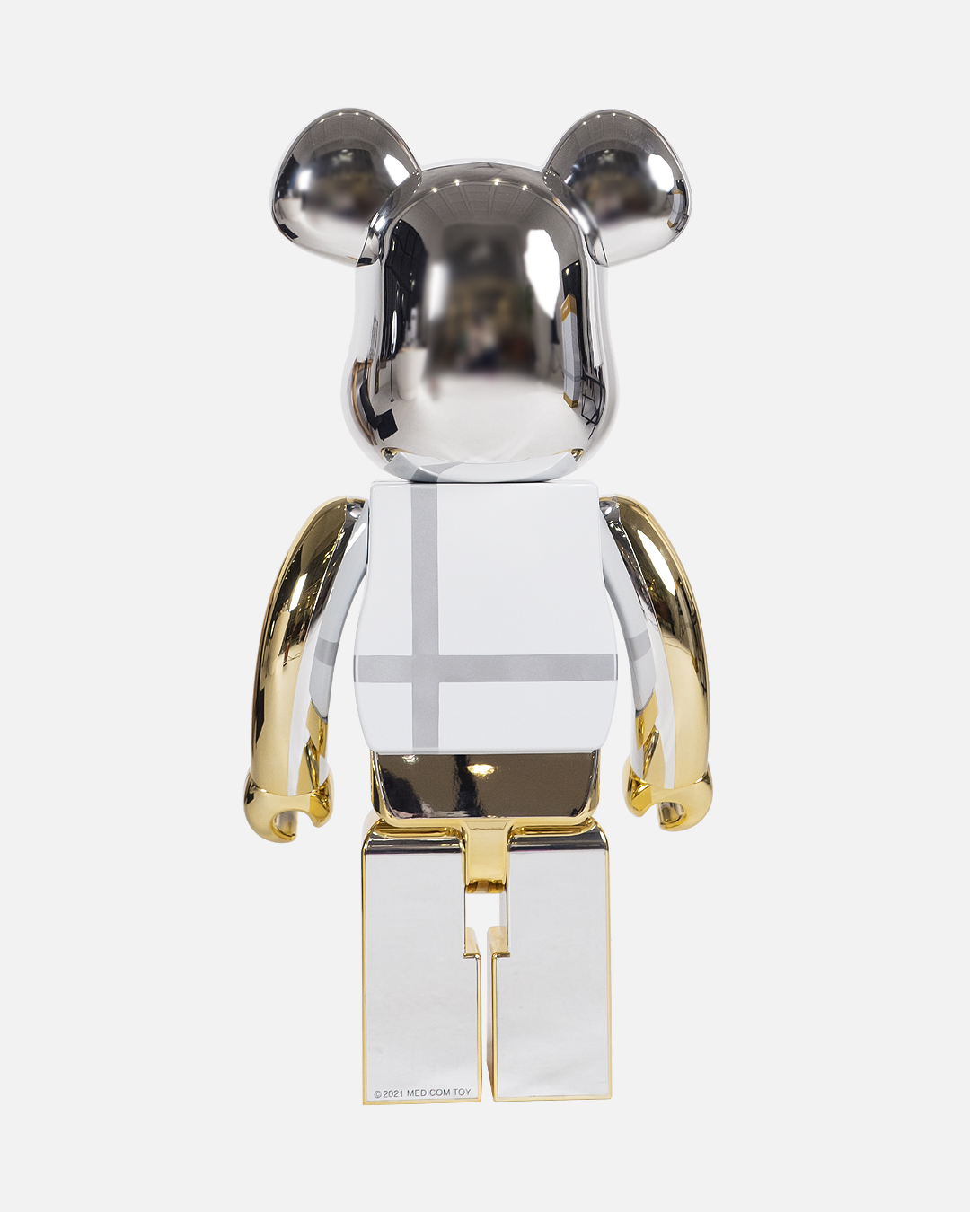 Bearbrick Medicom Toy Plus 1000% Gold Chrome