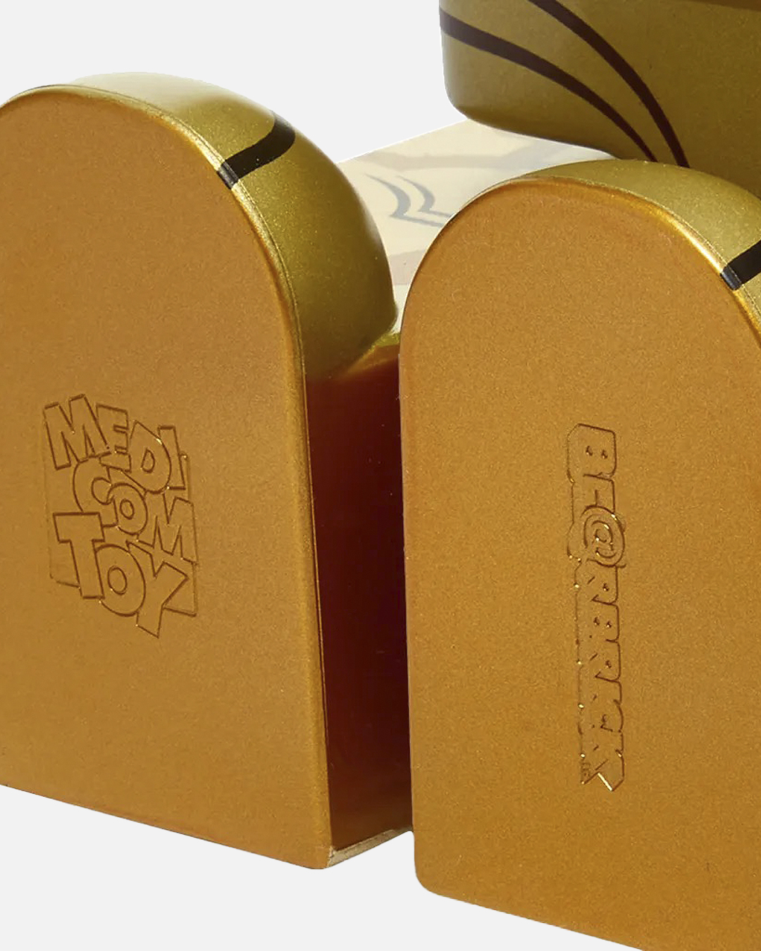 Bearbrick Wonder Woman Golden Armor 400%